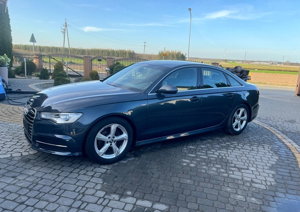 Audi A6 cena 75500 przebieg: 216000, rok produkcji 2015 z Siedlce małe 211